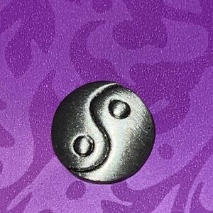 NOS Vintage 5/8” Pewter Yin Yang Tac Pin Stamped JJ Lapel Pin